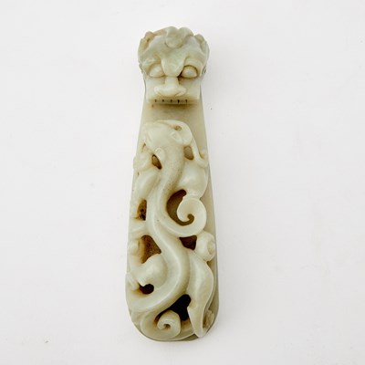 Lot 425 - A Chinese Chilong Jade Buckle