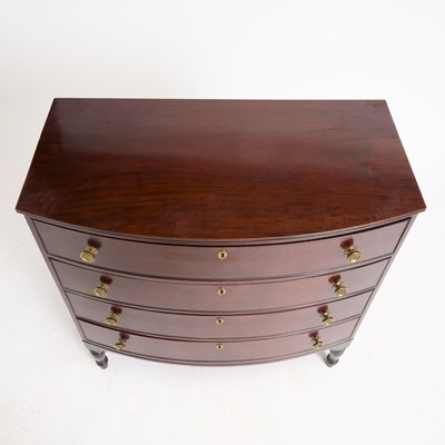 Lot 148 - Federal Style Mahogany Bowfront Chest of Drawers