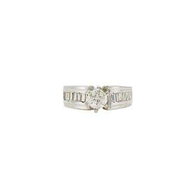 Lot 1229 - White Gold and Diamond Ring