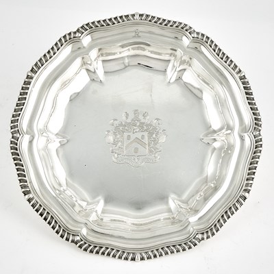 Lot 527 - Horse Racing Interest: George III Sterling Silver Dish