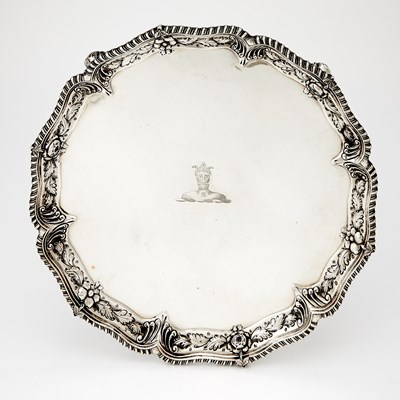 Lot 180 - Edwardian Georgian Style Sterling Silver Salver