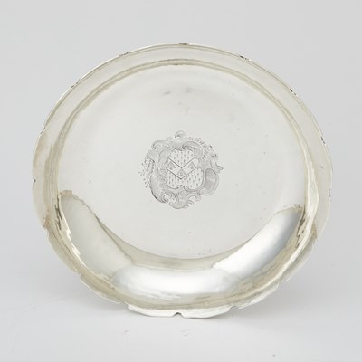 Lot 101 - English Sterling Silver Berry Bowl