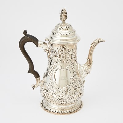 Lot 152 - Edwardian Georgian Style Sterling Silver Coffee Pot