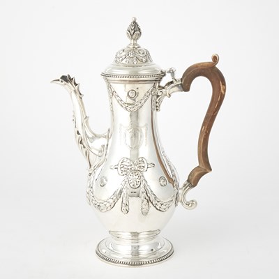 Lot 213 - George III Sterling Silver Coffee Pot