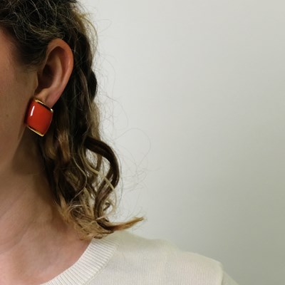 Lot 17 - Vhernier Pair of Gold and Coral Earclips