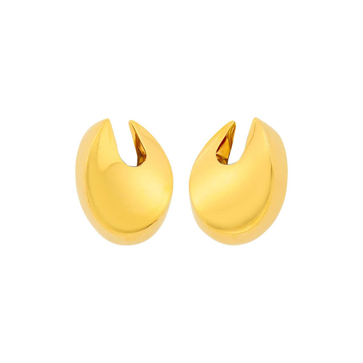 Lot 40 - Vhernier Pair of Gold Earclips