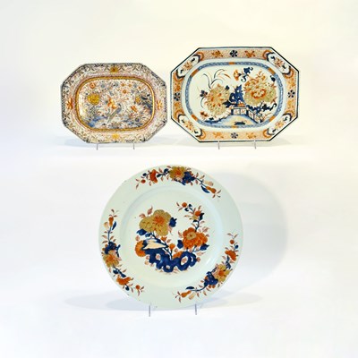 Lot 1072 - Group of Three Imari Porcelain Serving Dishes