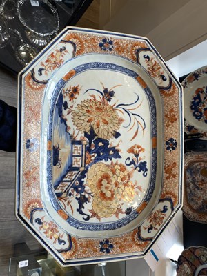 Lot 1071 - Group of Three Imari Porcelain Serving Dishes