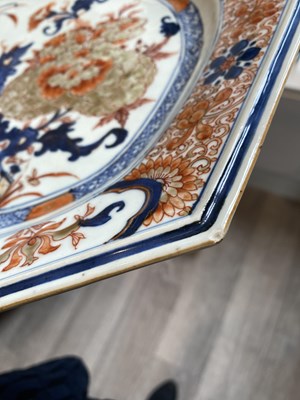 Lot 1071 - Group of Three Imari Porcelain Serving Dishes