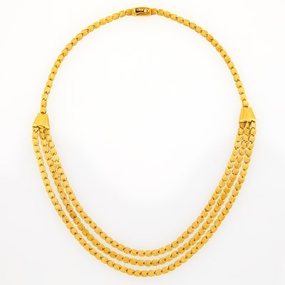 Lot 2017 - Triple Strand Gold Swag Necklace