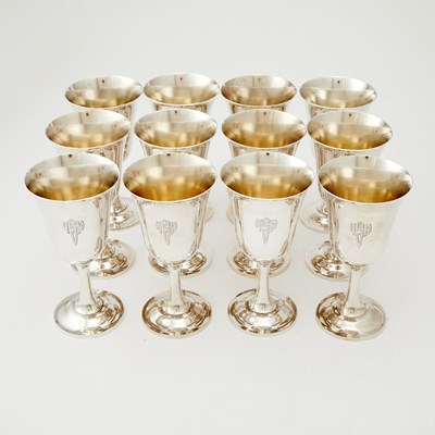 Lot 83 - Set of Twelve Wallace Sterling Silver Goblets