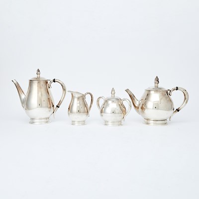 Lot 78 - International Silver Co. Sterling Silver “Royal Danish” Pattern Tea and Coffee Service