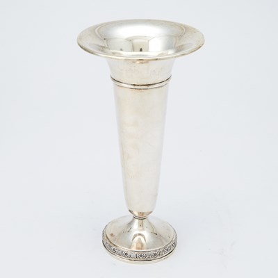 Lot 143 - International Silver Co. Sterling Silver “Prelude” Pattern Vase