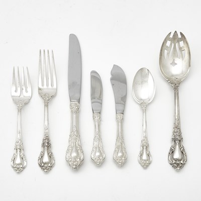 Lot 251 - Lunt Sterling Silver "Eloquence" Pattern Part Flatware Service