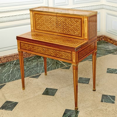 Lot 42 - Louis XVI Gilt Bronze Mounted Parquetry Bonheur du Jour