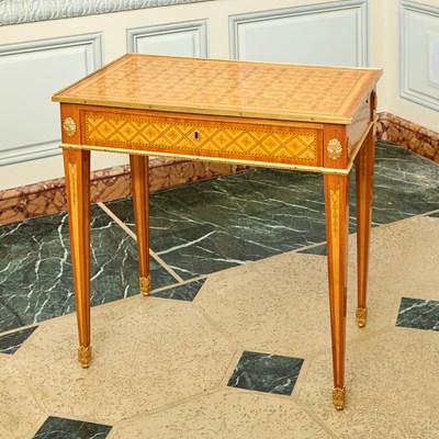 Lot 142 - Louis XVI Gilt Bronze Mounted Tulipwood Parquetry Table à Écrire