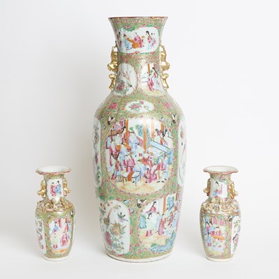 Lot 295 - Large Chinese Rose Mandarin Porcelain Vase