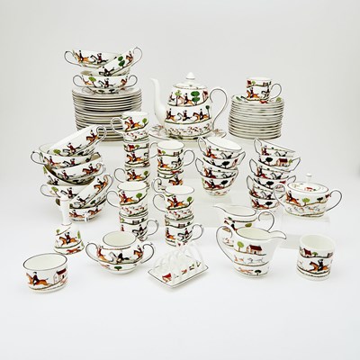 Lot 140 - Assembled English 'Hunting Scene' Pattern Transfer Decorated Porcelain Part Dinner Service