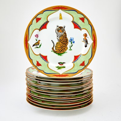 Lot 276 - Set of Thirteen Lynn Chase 'Tiger Raj' Pattern Transfer Decorated Porcelain Service Plates