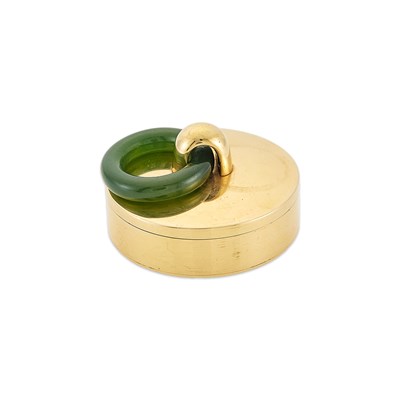 Lot 1028 - Cartier Gold and Jade Pillbox