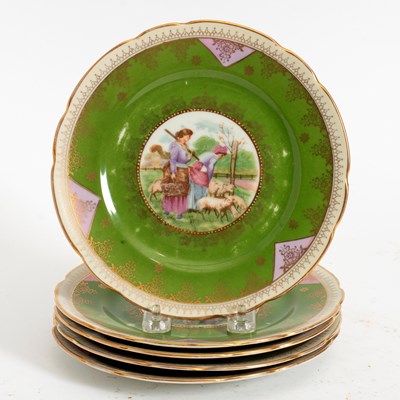 Lot 104 - Set of Five Russian Porcelain Plates