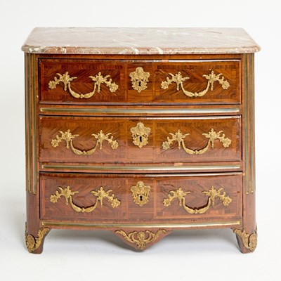 Lot 132 - Règence Kingwood Marble Top Three-Drawer Chest