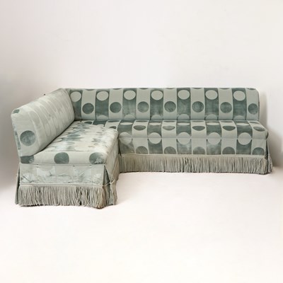 Lot 418 - Sectional Sofa