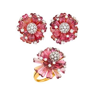 Lot 146 - Nuna Espezel Pair of Gold, Platinum, Pink Tourmaline and Diamond Flower Earclips and Ring, France