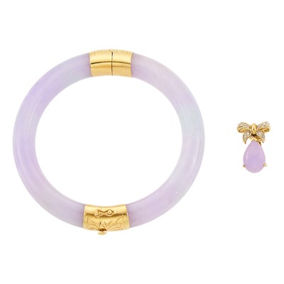 Lot 2437 - Gold and Lavender Jade Bangle Bracelet and Single Earclip