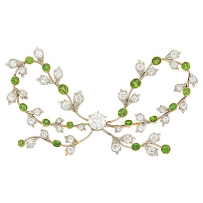 Lot 179 - Paulding Farnham for Tiffany & Co. Antique Gold, Platinum, Diamond and Demantoid Garnet Bow Brooch