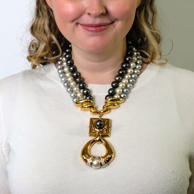 Lot 89 - Triple Strand Multicolored Cultured Pearl, Hammered Gold, Mabé and Black Cultured Pearl and Diamond Pendant-Necklace