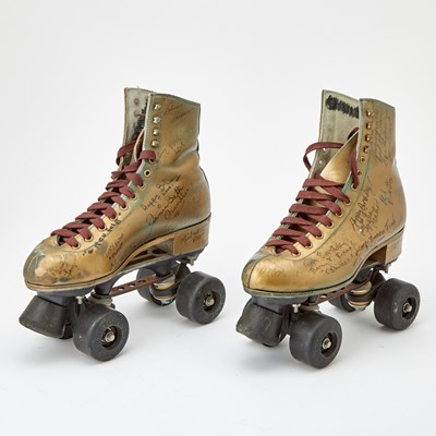 Lot 94 - Cast signed skates and poster from Starlight Express and a letter from Joe Biden!