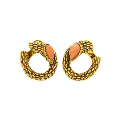 Lot 1015 - Boucheron Paris Pair of Gold and Angel Skin Coral Hoop Earclips