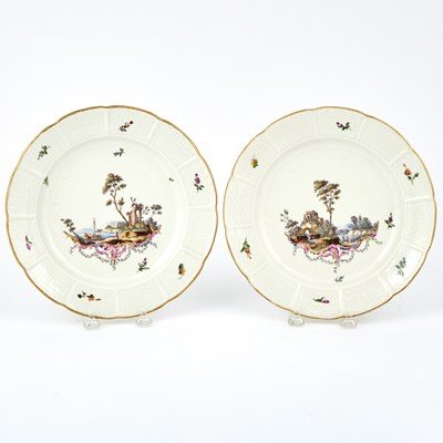 Lot 644 - Two Ludwigsburg Porcelain Ozier-Molded Plates