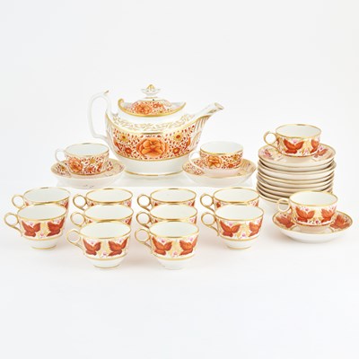 Lot 559 - Twelve Worcester (Flight, Barr & Barr) Porcelain Teacups and Saucers