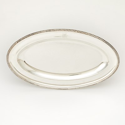 Lot 359 - George V Sterling Silver Oval Platter