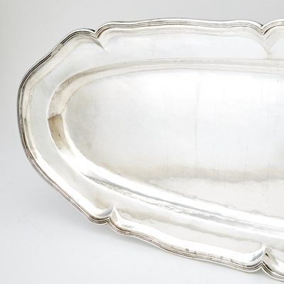 Lot 371 - Spanish Silver Fish Platter