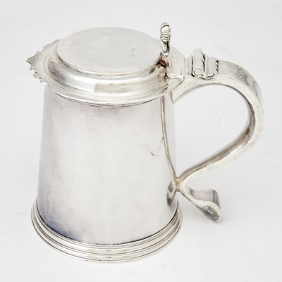 Lot 301 - William & Mary Sterling Silver Covered Tankard