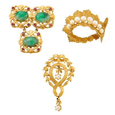 Lot 2405 - Three Gold, Cabochon Emerald and Cultured Pearl Brooches