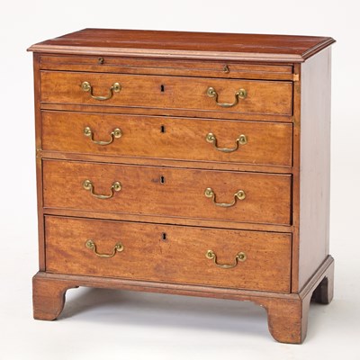 Lot 153 - George III Mahogany Bachelor's Chest of Drawers