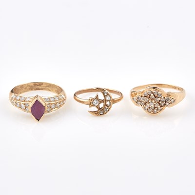 Lot 251 - Three Diamond and Stone Rings, 14K 5 dwt. all