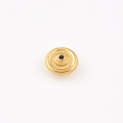 Lot 437 - Gold Charm, 18K 2 dwt.