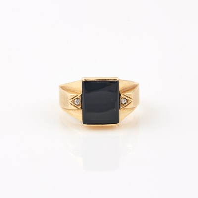 Lot 581 - Gold and Stone Ring, 14K 4 dwt. all