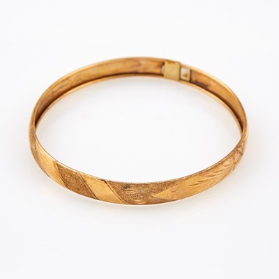 Lot 622 - Gold Rigid Bracelet, 10K 3 dwt.