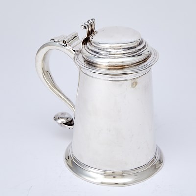 Lot 207 - American Colonial Silver Covered Tankard