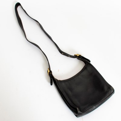 Lot 113 - Coach Black Leather Shoulder Bag