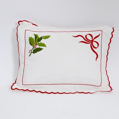 Lèron Holiday Pillow