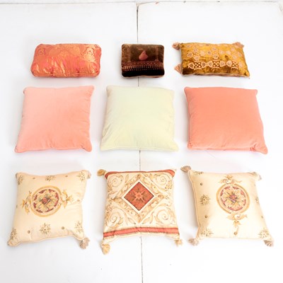 Lot 254 - Assorted Group of Decorative Pillows