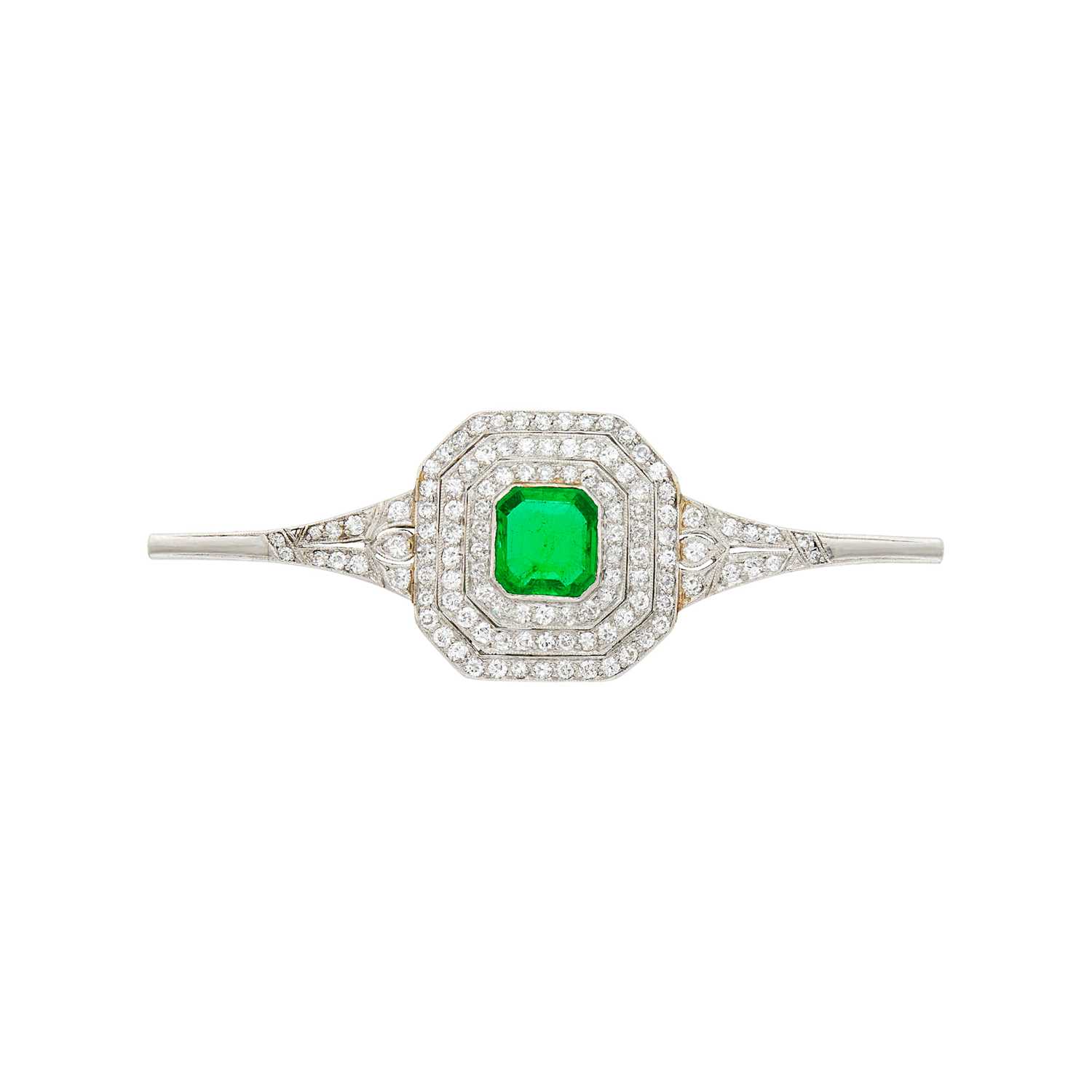 Lot 47 - Platinum, Emerald and Diamond Brooch