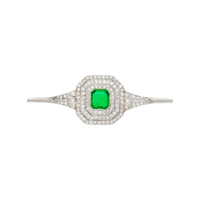 Lot 47 - Platinum, Emerald and Diamond Brooch